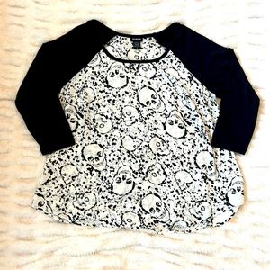 Torrid Skull Shirt with 3/4 length sleeves